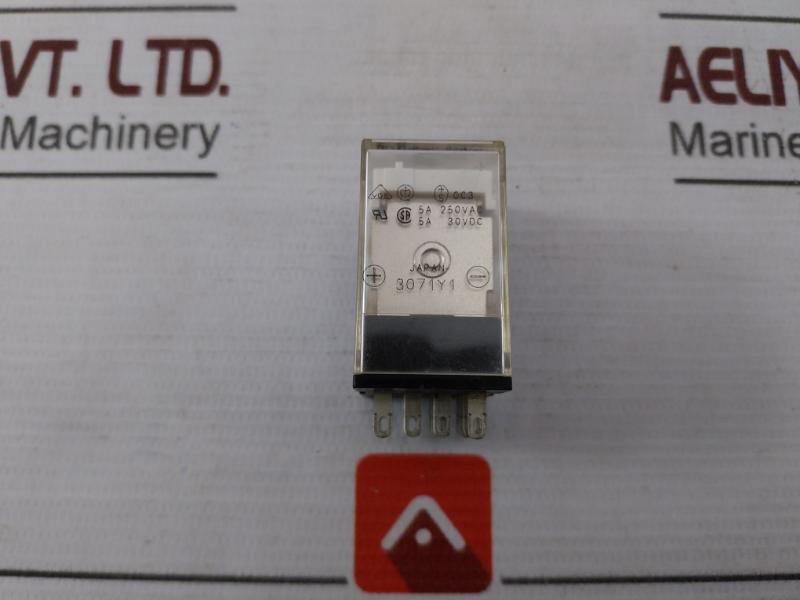 Omron My4Zn-d2 Miniature Power Relay W/ Base 30Vdc Pyf14A-e Max.5A 250Vac 24Vdc