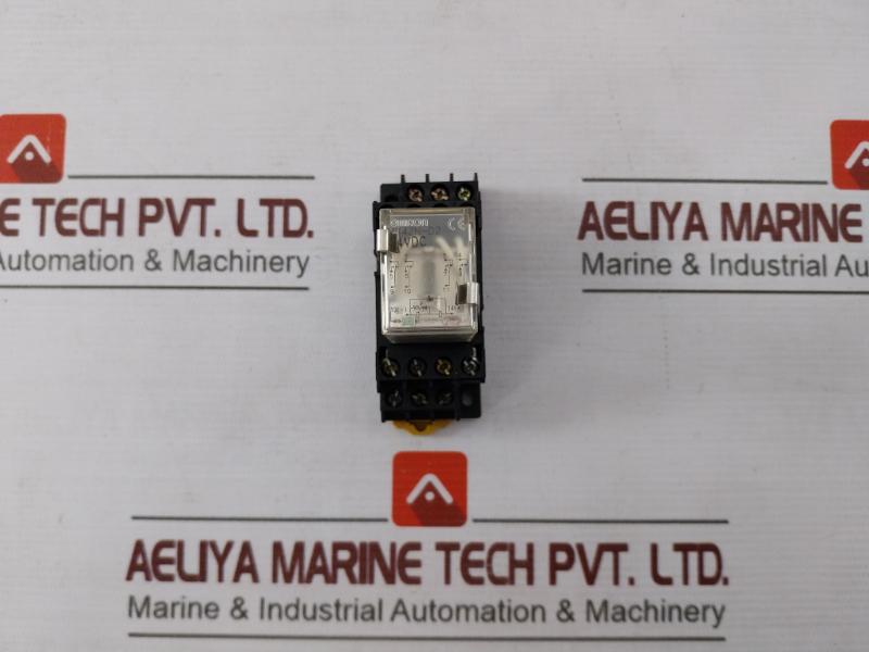 Omron My4Zn-d2 Miniature Power Relay W/ Base 30Vdc Pyf14A-e Max.5A 250Vac 24Vdc