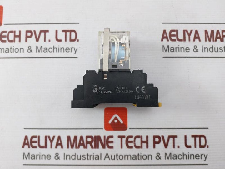 Omron My4Zn-d2 Miniature Power Relay W/ Base 30Vdc Pyf14A-e Max.5A 250Vac 24Vdc