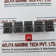 Omron My4n 100/110vdc Relay 3a 150vac 5a 240vac 5a 28vdc