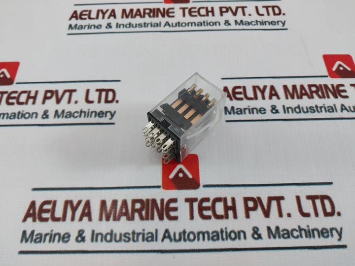 Omron My4n 100/110vdc Relay 3a 150vac 5a 240vac 5a 28vdc