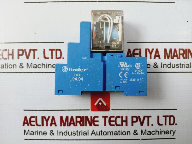 Omron My4n Miniature Power Relay W/ Finder 94.04 Series Socket 5a 250vac 30vdc