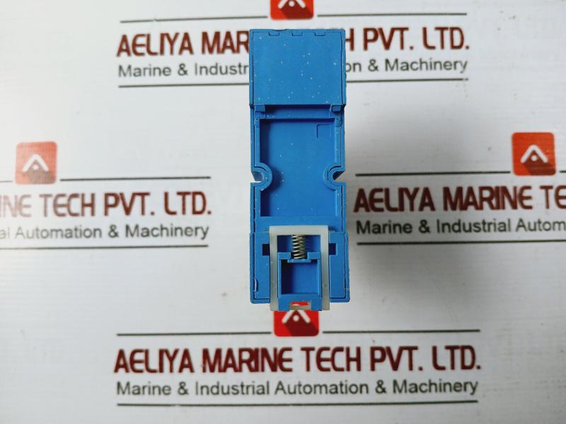 Omron My4n Miniature Power Relay W/ Finder 94.04 Series Socket 5a 250vac 30vdc