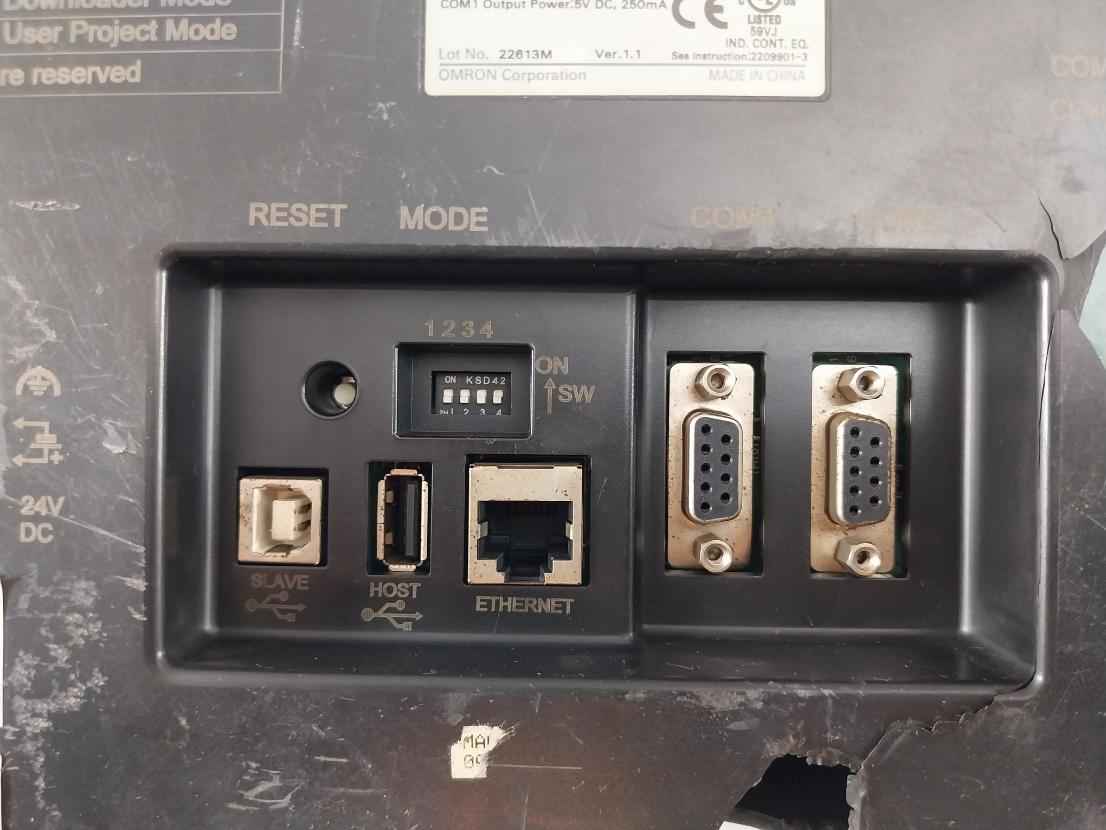 Omron Nb10W-tw01B Interactive Display Touch Panel 24V Dc 14W (Not Working)