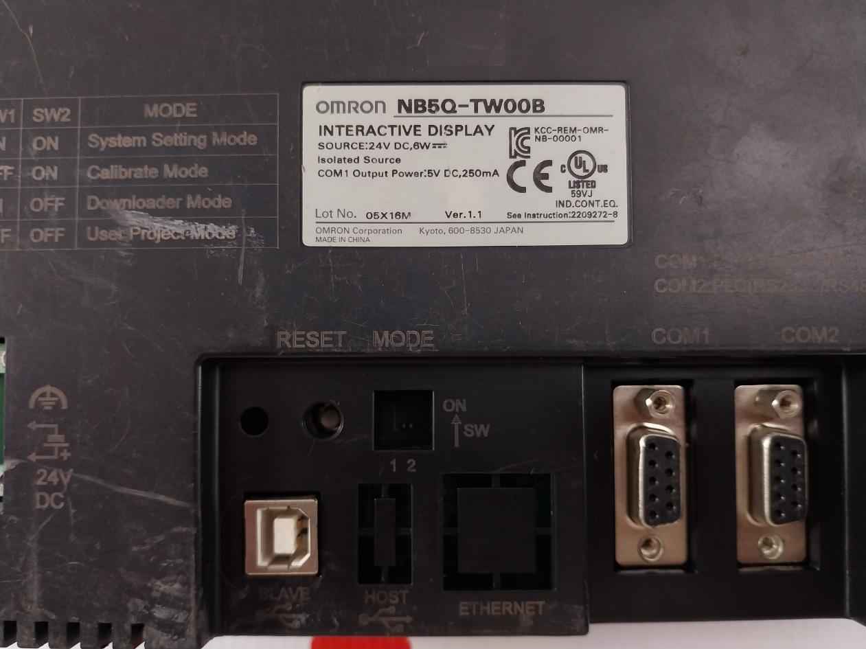Omron Nb5Q-tw00B Operator Interface Interactive Display 24Vdc 6W (Not Working)