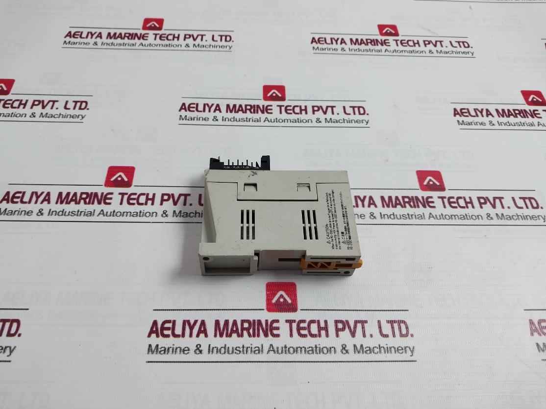 Omron Nt-al001 Link Adapter Dc5V 0.8W Rs-232C