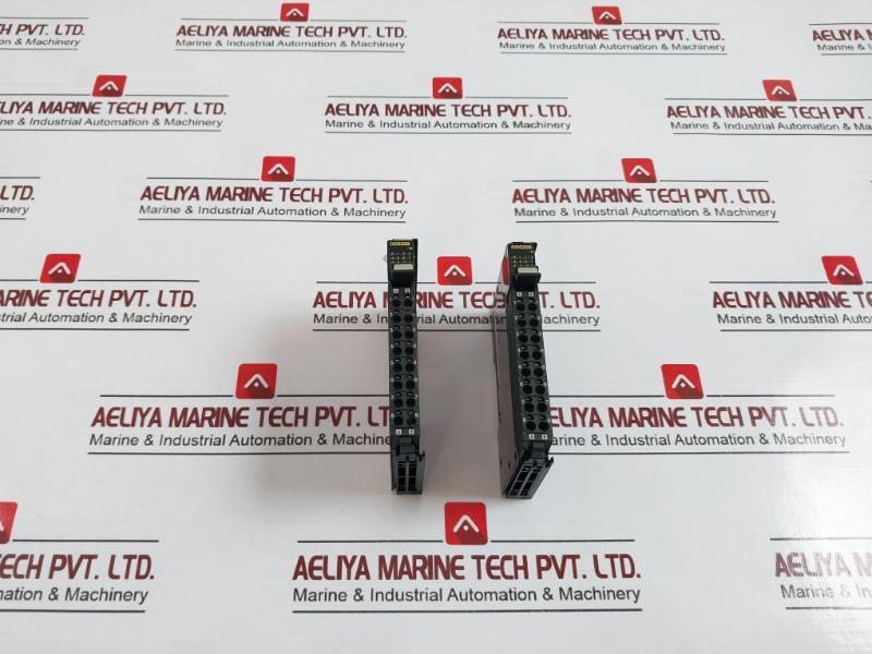 Omron Nx-od5256 Digital Output Unit 24Vdc 0.5A/P 4A/U