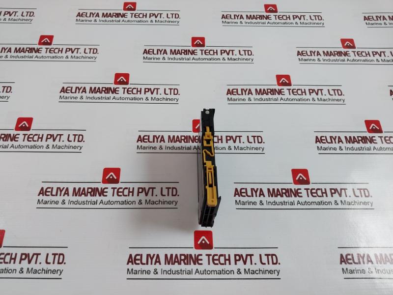 Omron Nx-od5256 Digital Output Unit 24Vdc 0.5A/P 4A/U