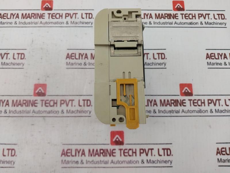 Omron Od212 16-point Transistor Output Unit Dc5V 50Ma