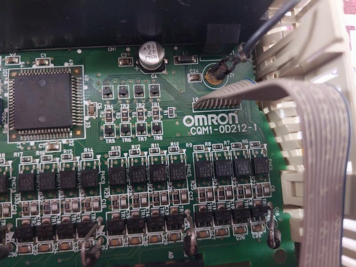 Omron Od212 16-point Transistor Output Unit Dc5V 50Ma