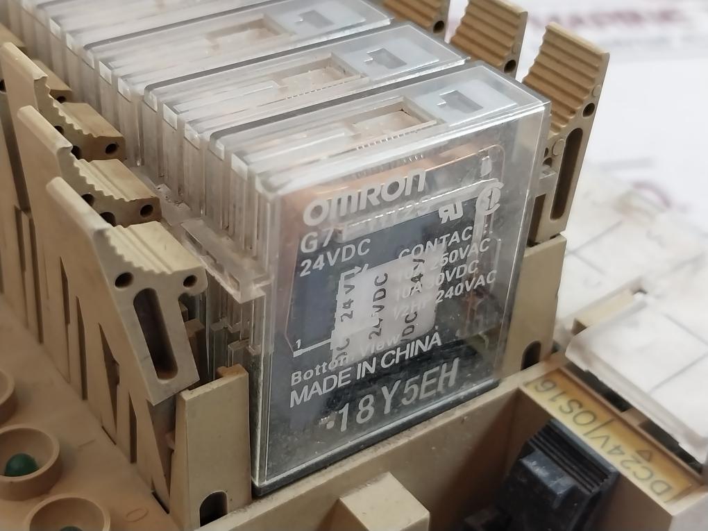 Omron Os16 Channel Relay Module 18Y5Eh
