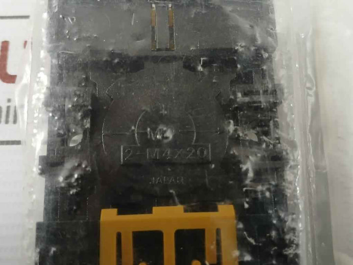 Omron P2Cf-08 Relay Socket 10A 250Vac