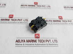 Omron P2Cf-11-e Relay Socket 10A 250Vac.