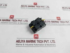 Omron P2Cf-11-e Relay Socket 10A 250Vac.
