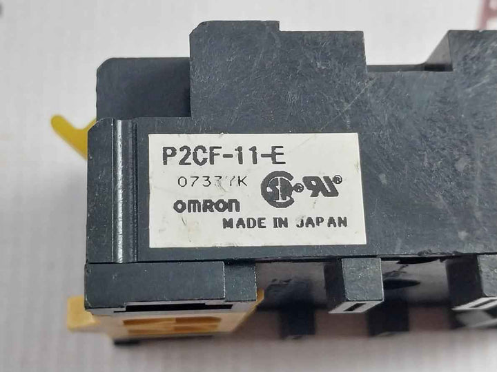 Omron P2Cf-11-e Relay Socket 10A 250Vac.