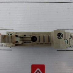 Omron P2Rf-05-e Socket With Relay Ac250V Dc30V