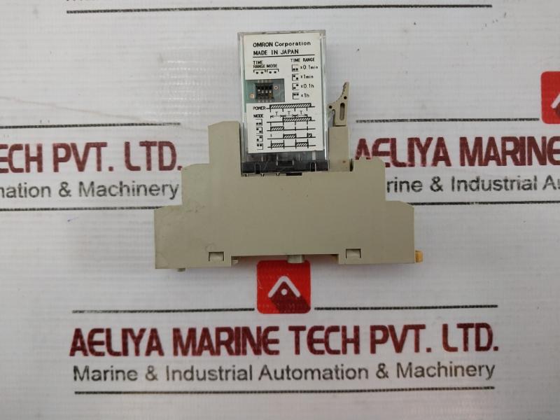 Omron P2Rf-05-e Socket With Relay Ac250V Dc30V