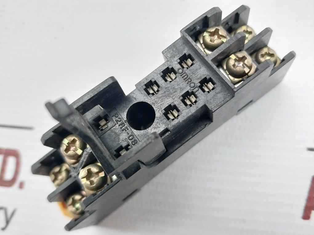 Omron P2Rf-08 Relay Socket