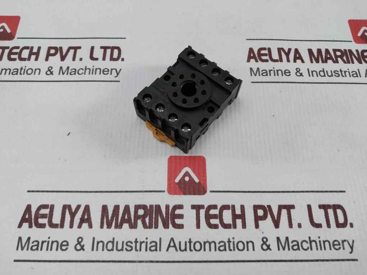 Omron Pf083A-e Relay Socket 10A 250V~