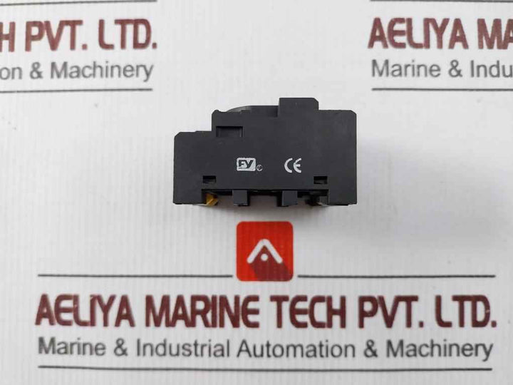 Omron Pf113A-e Relay Socket