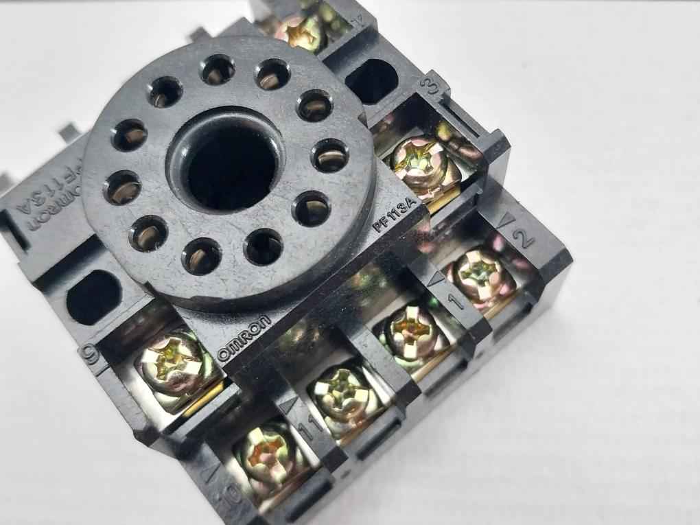 Omron Pf113A Relay Socket O2Y3Yt