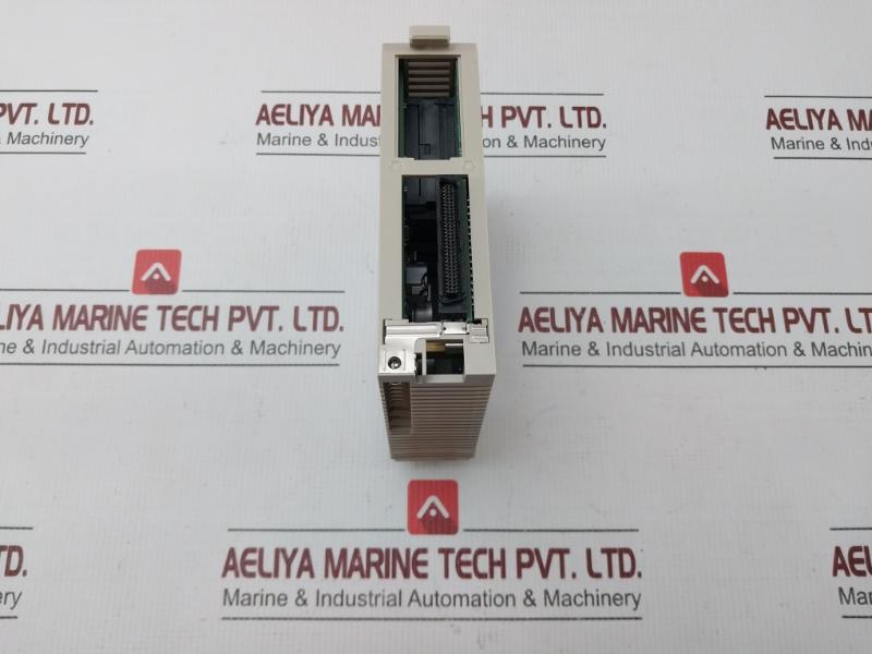 Omron Plc Controller System Cs1W-clk13, Cs1W-bc023, C200Hw-pa209R Cs1W-sp001