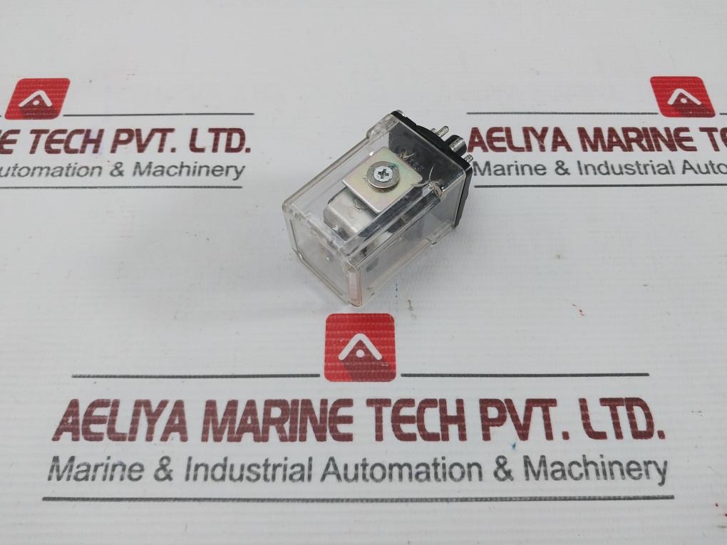 Omron Power Relay Part No: My4-tf, 200/220Vac 60W 50/60Hz