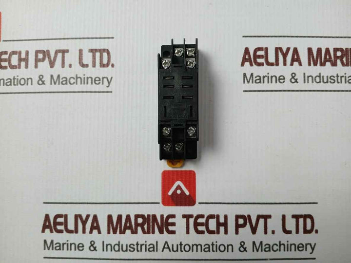 Omron Ptf08A Relay Socket