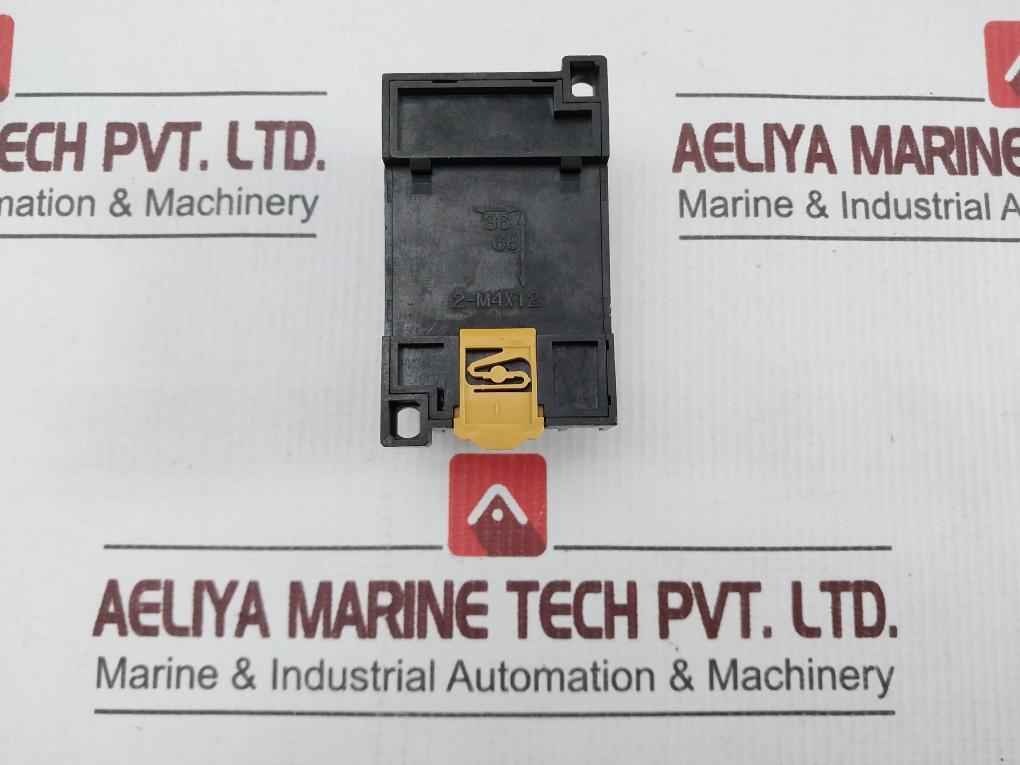 Omron Ptf14A-e Relay Socket Base Max 10A 240V