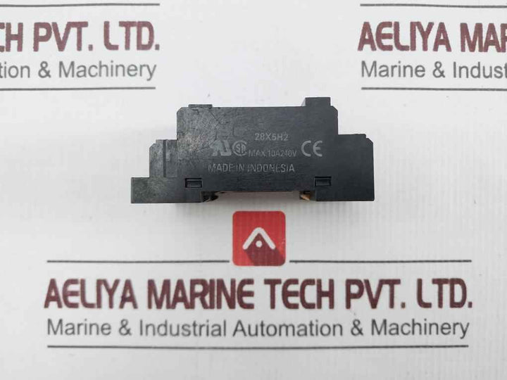 Omron Ptf14A-e Relay Socket Base Max 10A 240V