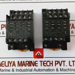 Omron Ptf14a-e Relay Base Max 10a 240v