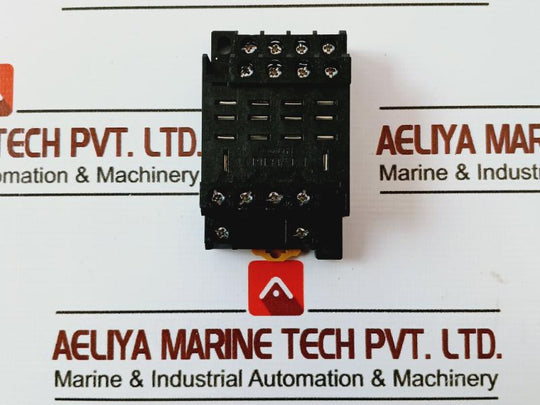 Omron Ptf14a-e Relay Base Max 10a 240v