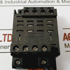 Omron Ptf14a-e Relay Base Max 10a 240v