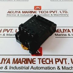 Omron Ptf14a-e Relay Base Max 10a 240v