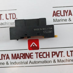 Omron Pyf-08A-p Din Rail/Surface Mounting 8-pin Socket