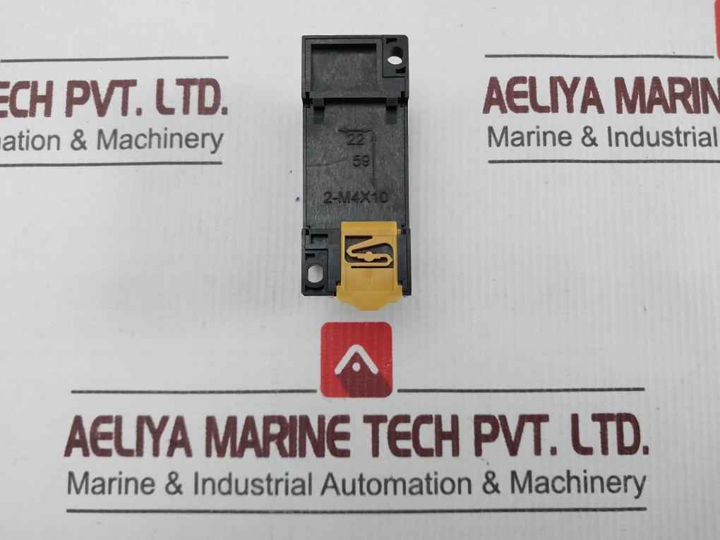 Omron Pyf14A-e Relay Socket Base