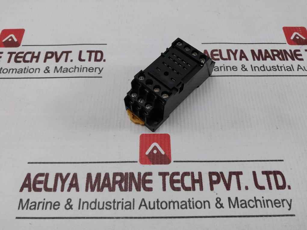 Omron Pyf14A-e Relay Socket Base