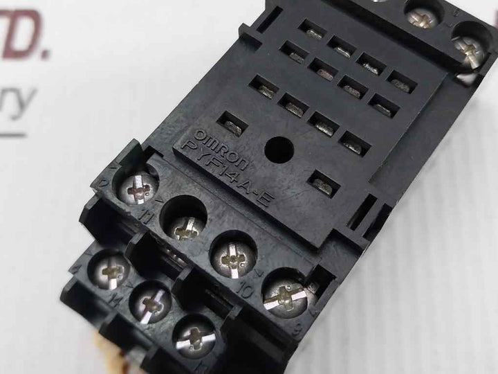Omron Pyf14A-e Relay Socket Base