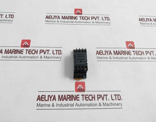 Omron Pyf14A Relay Socket Max. 5A 250V 2246Yt