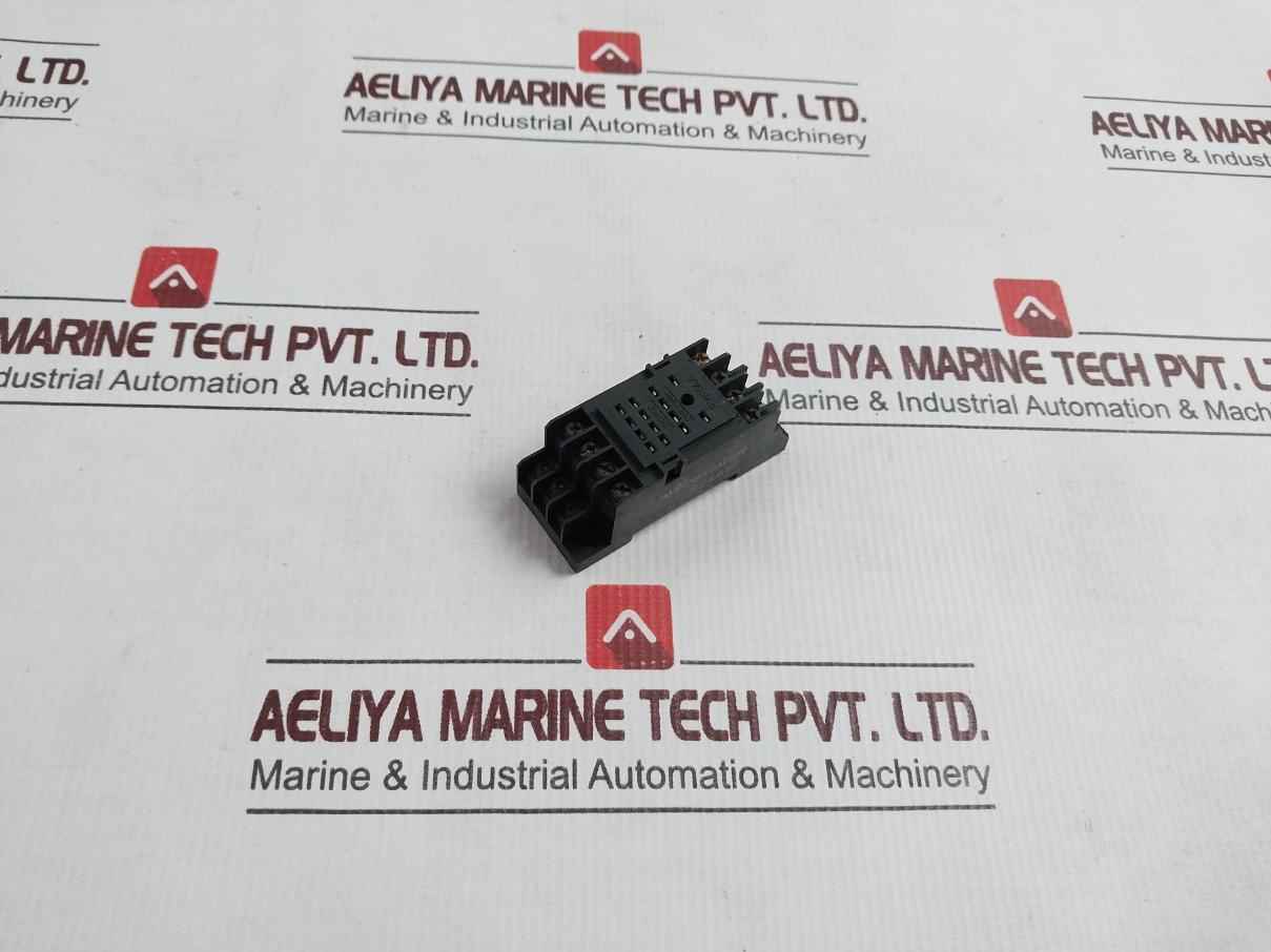 Omron Pyf14A Relay Socket Max. 5A 250V 2246Yt