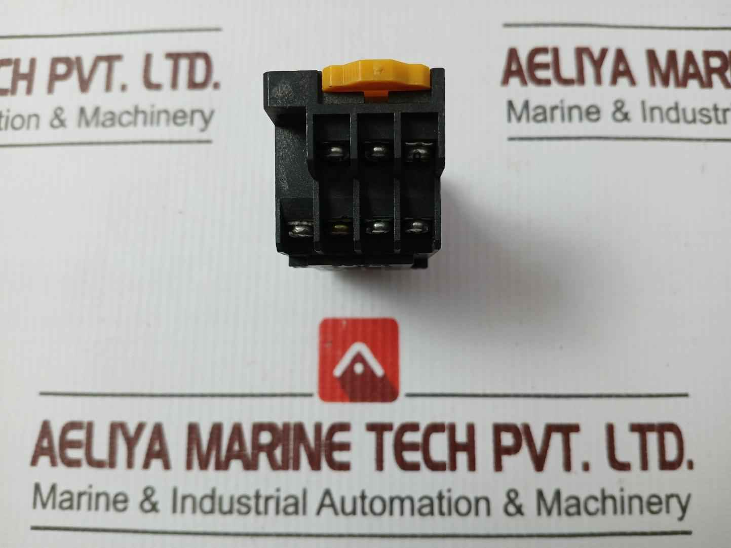 Omron Pyf14A Relay Socket Max5A 250Vac