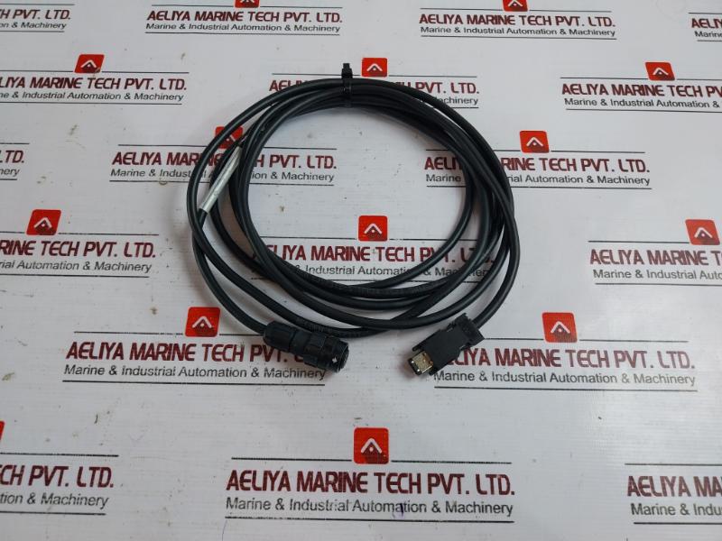 Omron R88A-cr1B003V Servo Motor Power Cable 3M 3E306