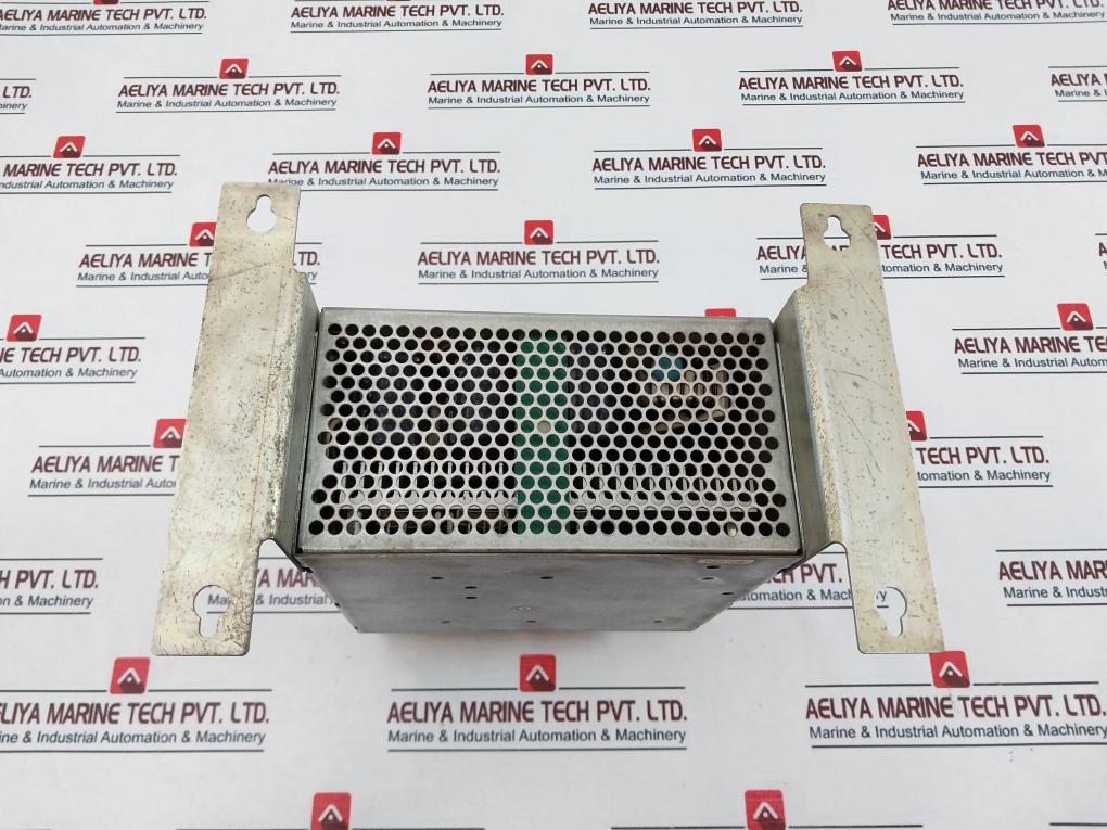 Omron S82J-60024 Power Supply 50/60Hz