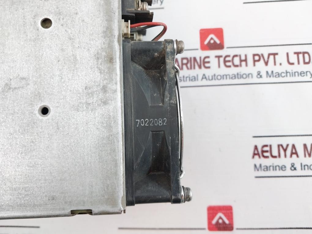 Omron S82J-60024 Power Supply 50/60Hz