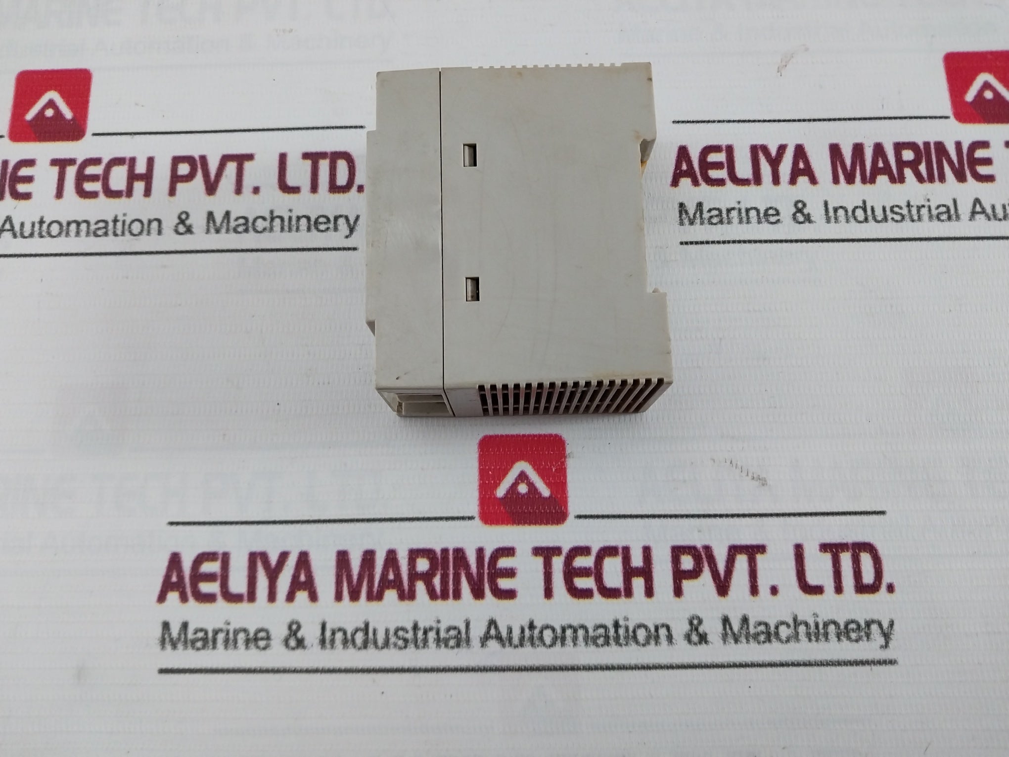 Omron S82K-00724 Switching Mode Power Supply Dc24V 0.3A