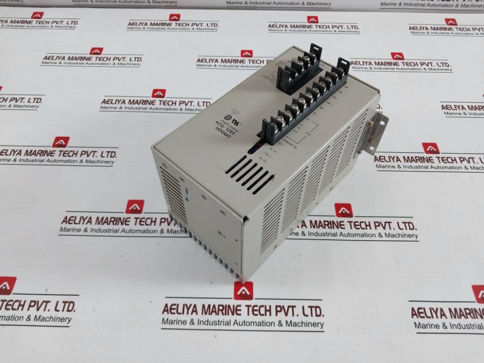 Omron S82L-1524 Switching Power Supply 100-120V 3.5A 50/60Hz 7A