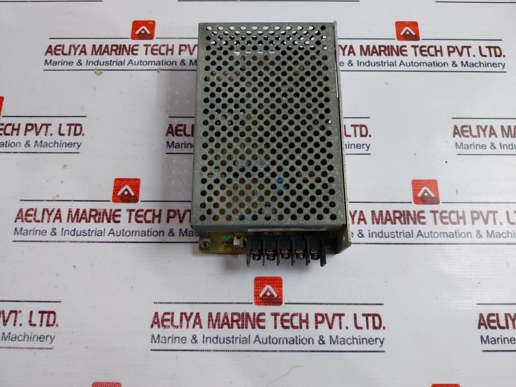 Omron S82j-5524 Power Supply Unit Ac100-120v 50/60hz 1.4a Dc24v 2.1a