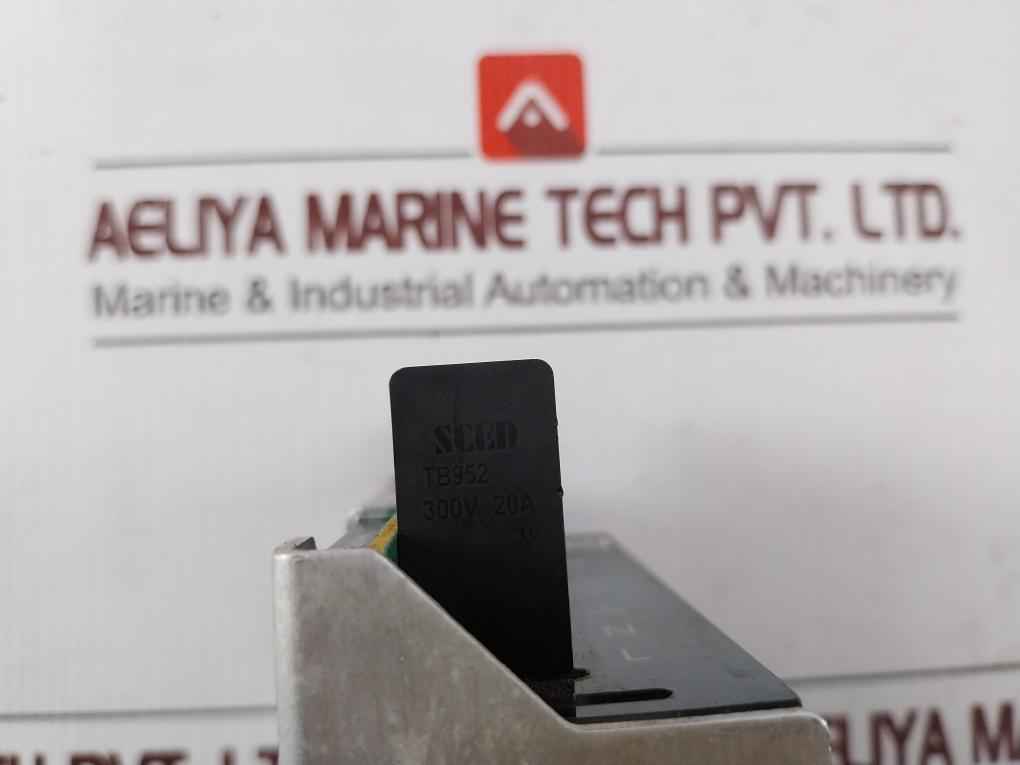 Omron S8Fs-g30024Cd Switch Mode Power Supply 24Vdc 14A 04549734104975