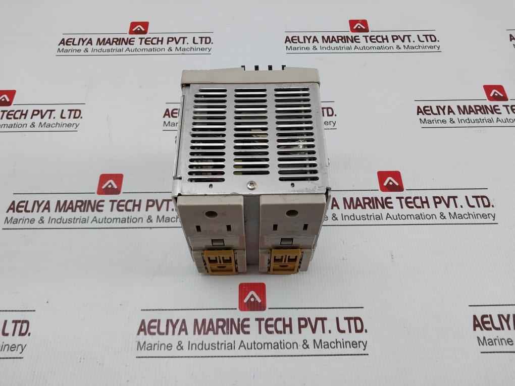 Omron S8vs-24024ap Switch Mode Power Supply 50/60hz Ac100-240v 3.8aOmron S8vs-24024ap Switch Mode Power Supply 50/60hz Ac100-240v 3.8a