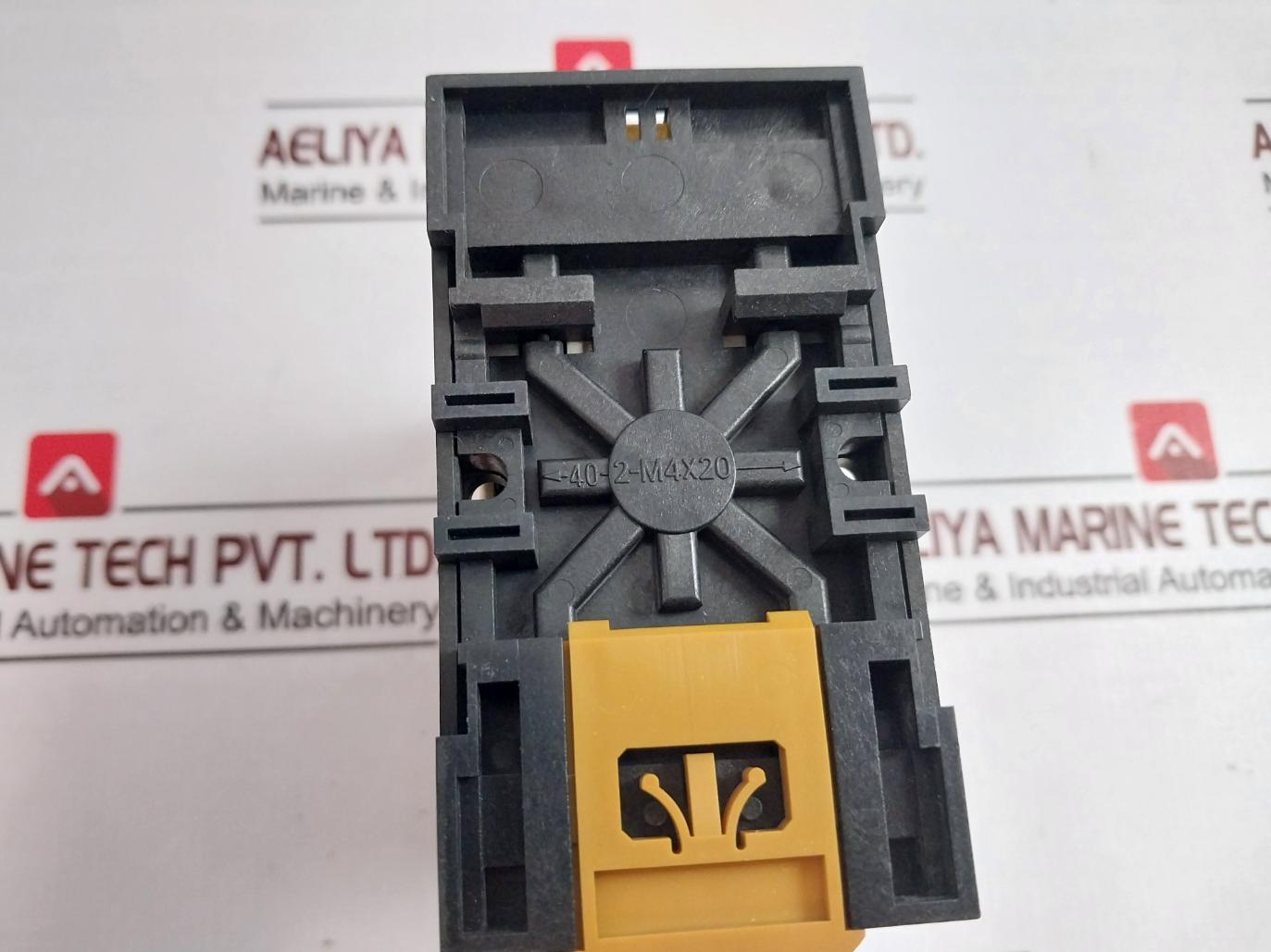 Omron Sao-s5N Current Sensor 50/60 Hz 24V Dc 250V 7.5A